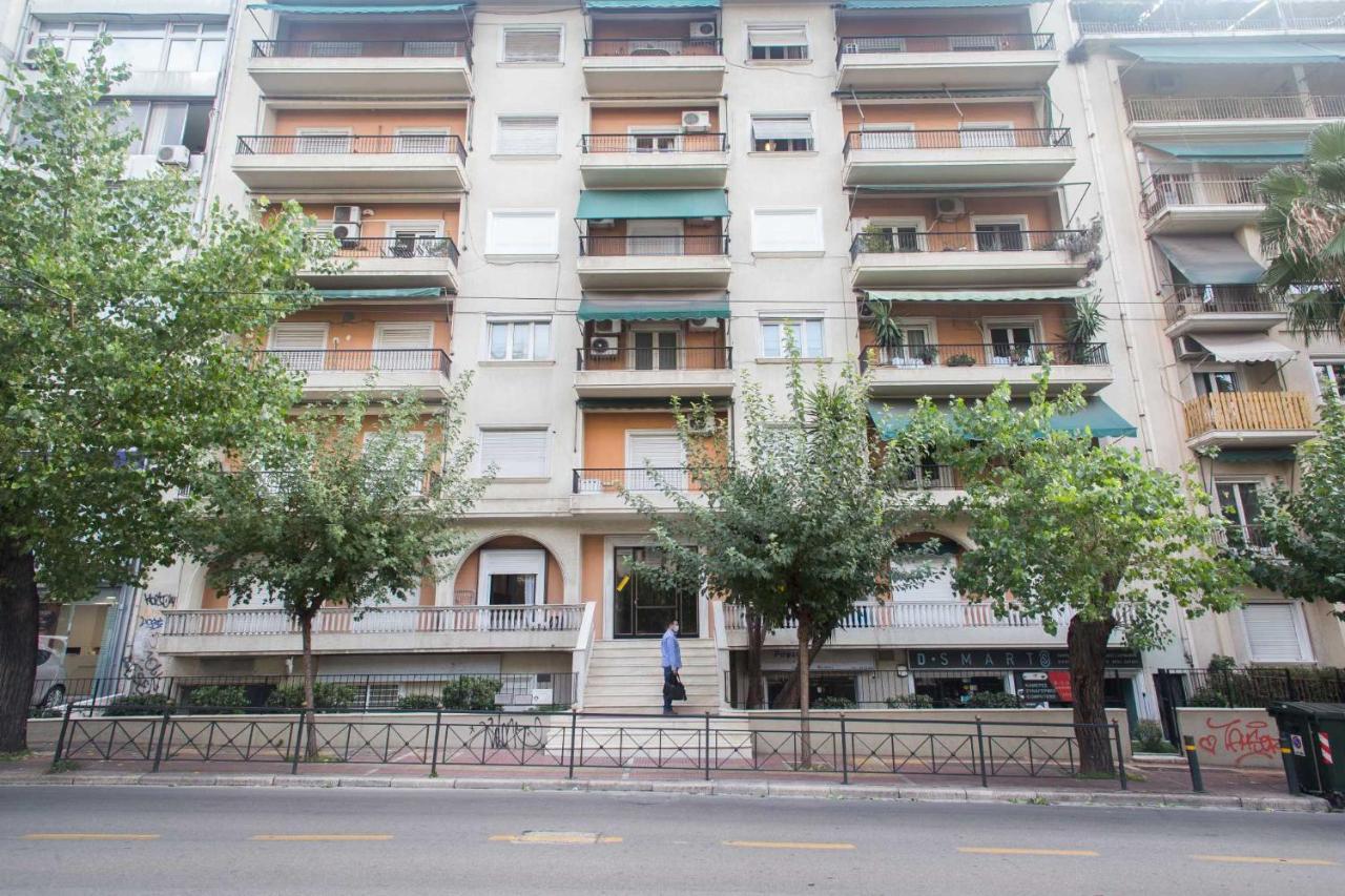 Newly Renovated Downtown Athens! Appartement Athènes